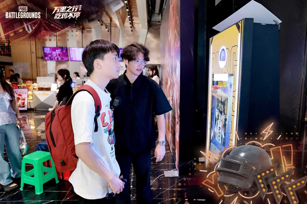 三级头怎么戴？我们用AI给你“焊”上去！ / AI detecting a player's head and adding the level 3 helmet